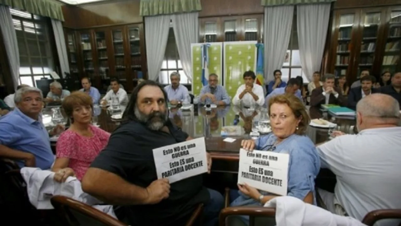 Nueva cumbre entre docentes y gobierno bonaerense por la paritaria