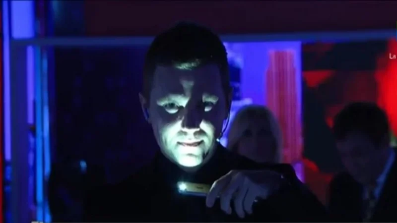 En Intratables cortaron la luz y se burlaron de Macri: "Hay que ahorrar dice"