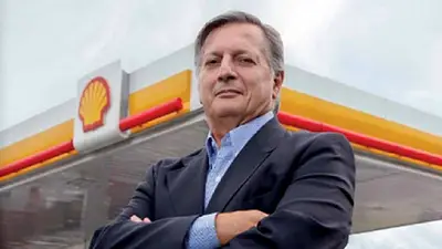 Shell le vendió sus negocios a una empresa que le pertenece Shell le vendió sus negocios a una empresa que le pertenece