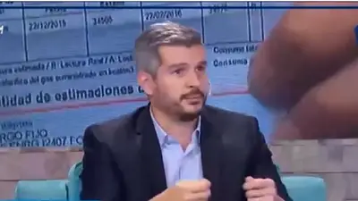 Marcos Peña: "Hay menos ventas en comercios porque la gente compra online" Marcos Peña: "Hay menos ventas en comercios porque la gente compra online"