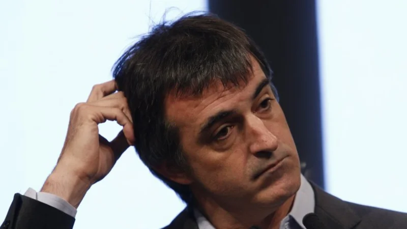 El error de Esteban Bullrich que generó burlas en las redes