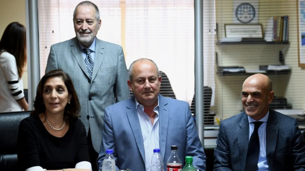 Arribas y Majdalani confirmaron que mandaron dos agentes de la AFI a "visitar" a Carzoglio por la causa Moyano