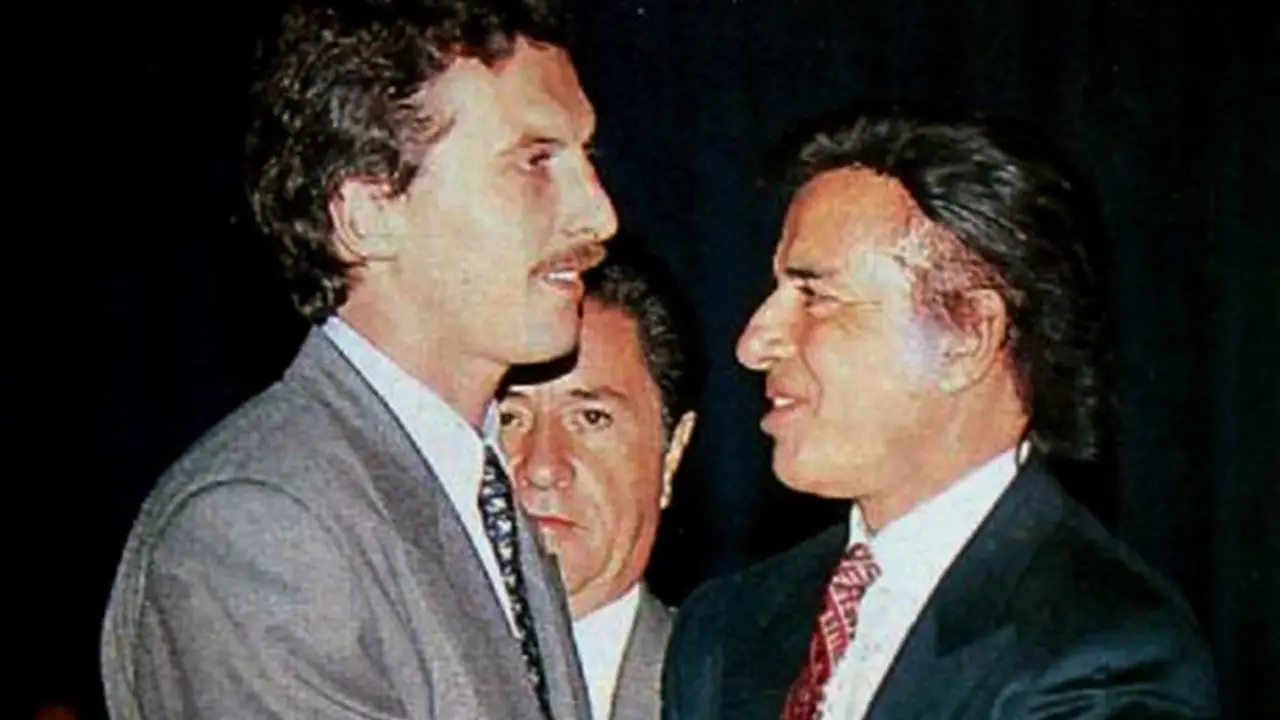 "Presidente Menem": el insólito mail de Presidencia de la Nación que deja mal parado a Macri