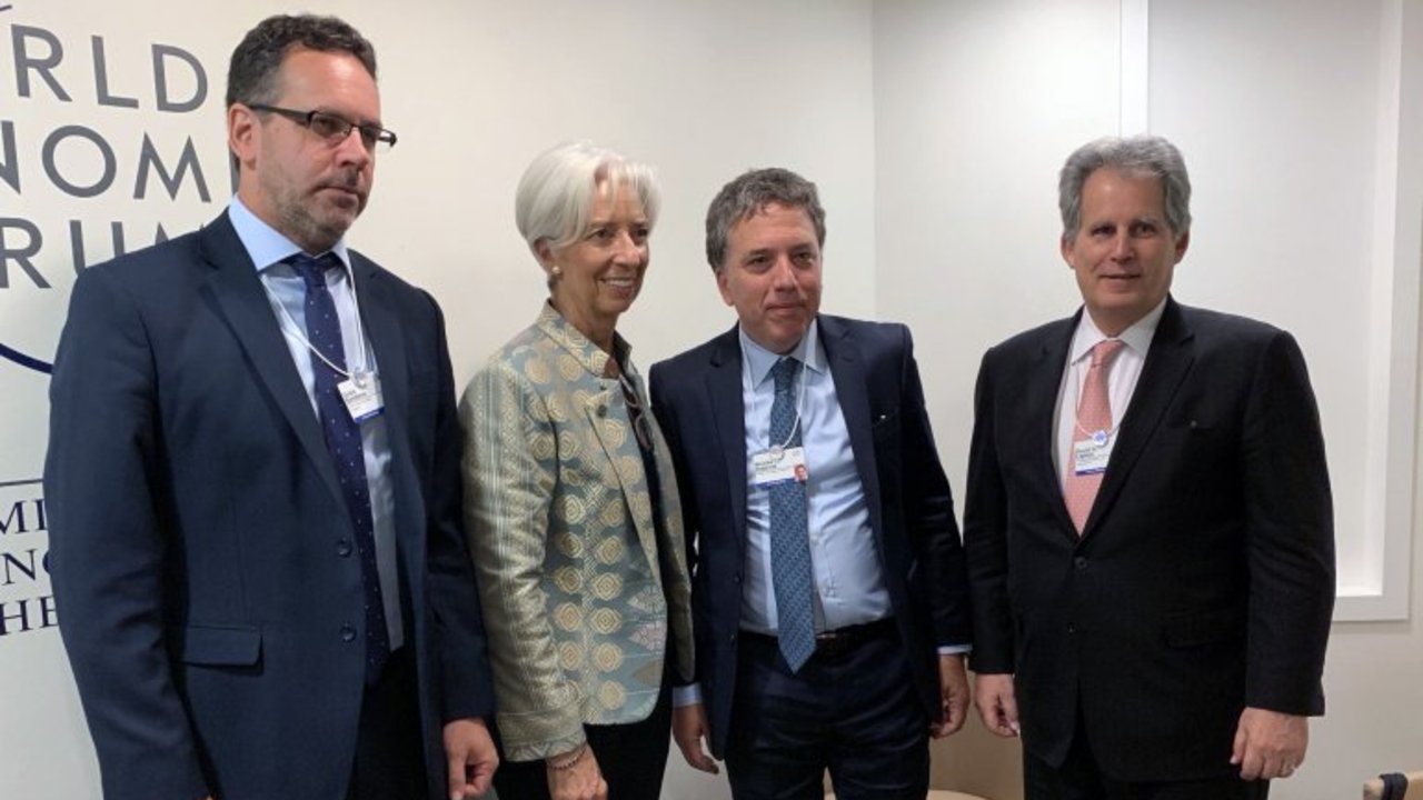 El cepo cambiario impuesto por el FMI y las tribulaciones de los banqueros