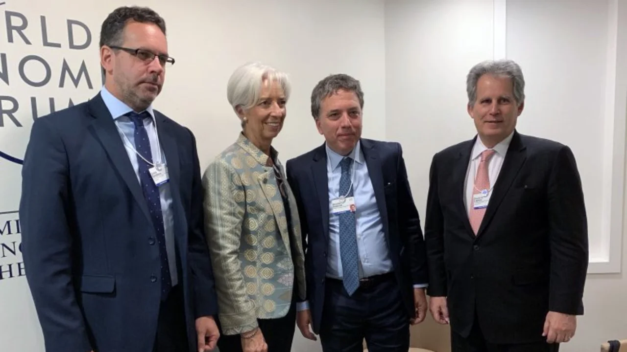 El cepo cambiario impuesto por el FMI y las tribulaciones de los banqueros