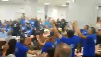 Video: mirá la reacción de los delegados de la UOM cuando Cristina ganó la elección interna Video: mirá la reacción de los delegados de la UOM cuando Cristina ganó la elección interna
