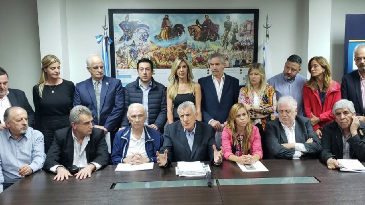 Elecciones 2019: La unidad de la oposición ya apunta al 2020 mientras el gobierno extrema posiciones