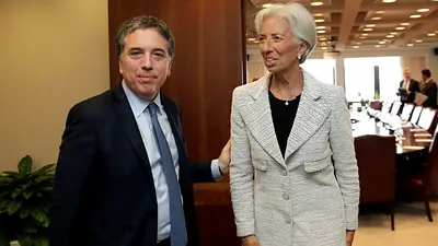Dólar: el Gobierno comenzó a vender 60 millones por día del préstamo del FMI Dólar: el Gobierno comenzó a vender 60 millones por día del préstamo del FMI