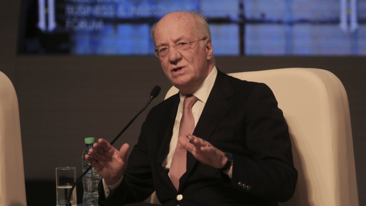 Las fotocopias de los Cuadernos: revocaron el procesamiento de Paolo Rocca