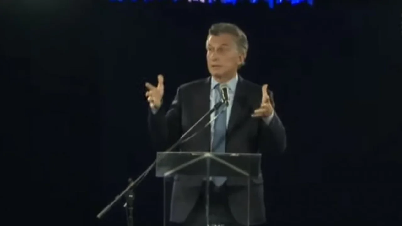 Mauricio Macri se fue a hacer chequeos médicos durante la mañana