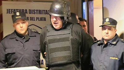 Internaron al cuñado de De Vido luego de que sufriera un infarto en la cárcel Internaron al cuñado de De Vido luego de que sufriera un infarto en la cárcel