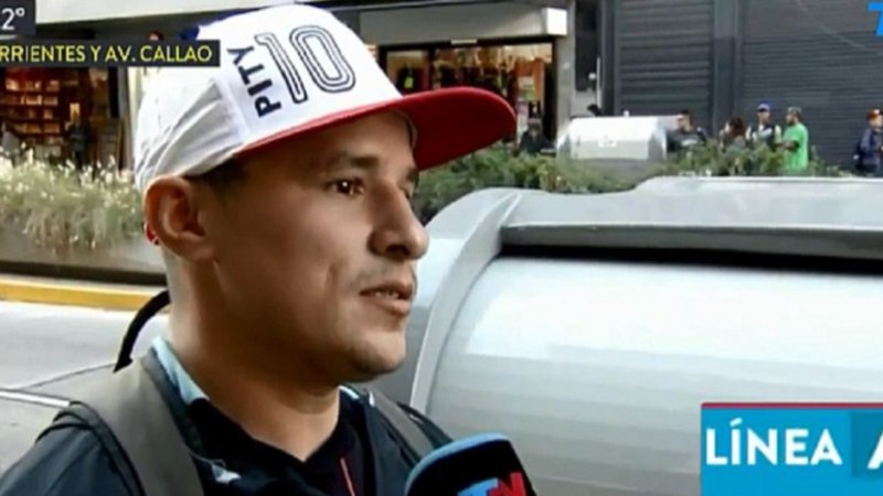 Un cartonero irrumpió en móvil de TN: "Macri es una mierda"