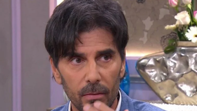 Mientras sigue en fuga, Juan Darthés puso en venta su lujosa mansión en Nordelta