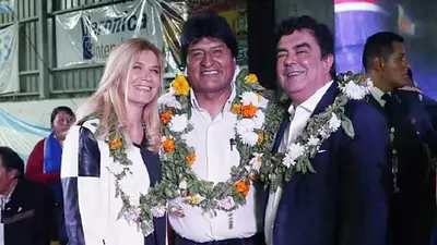 Magario y Espinoza recibieron a Evo Morales como visitante ilustre de La Matanza Magario y Espinoza recibieron a Evo Morales como visitante ilustre de La Matanza