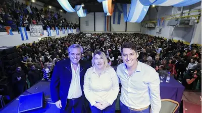 Alberto Fernández visitó Tierra del Fuego: "Tenemos que estar unidos para que la gente deje de perder" Alberto Fernández visitó Tierra del Fuego: "Tenemos que estar unidos para que la gente deje de perder"