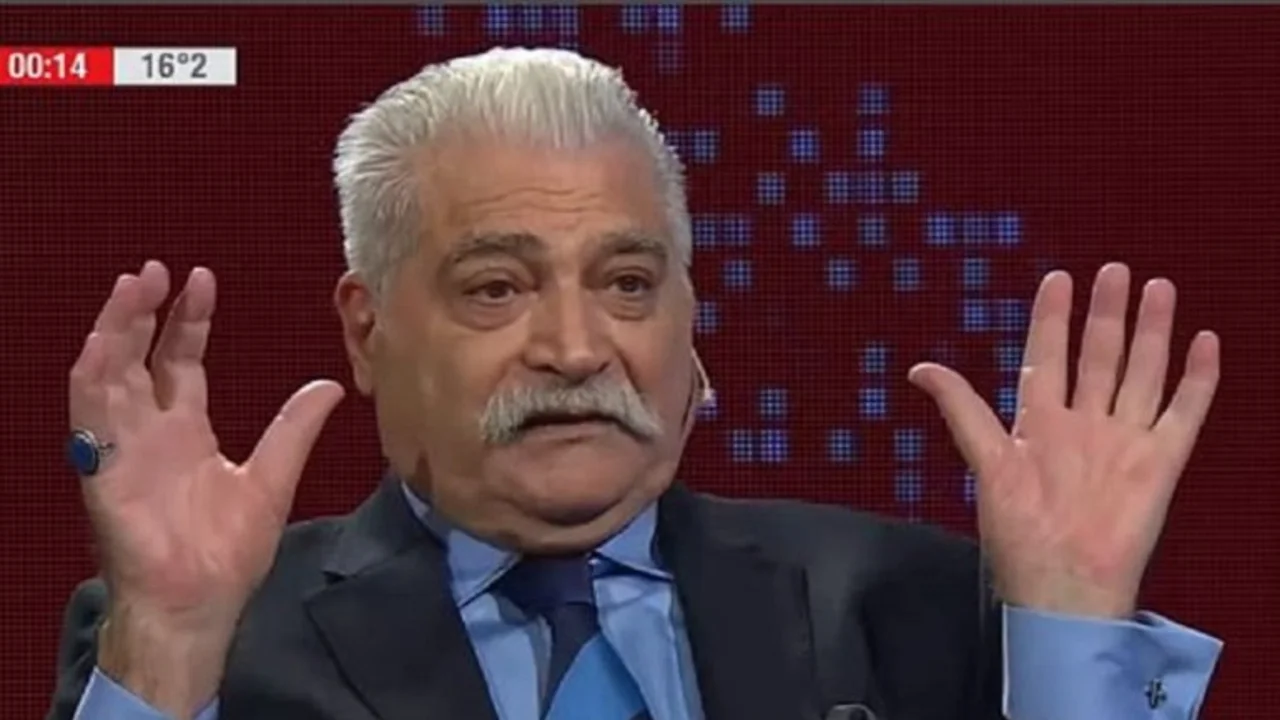 El "Turco" Asís le echó en cara a Novaresio el "fracaso" de los medios contra Cristina Kirchner