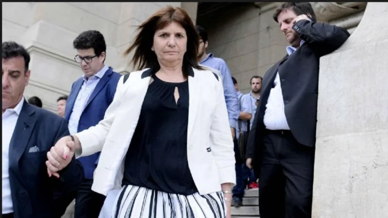 D'Alessio reportó un operativo a un contacto agendado como Patricia Bullrich