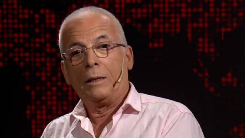 Romano en la cara de Novaresio: "El pueblo estaba pipón en el gobierno anterior" Romano en la cara de Novaresio: "El pueblo estaba pipón en el gobierno anterior"