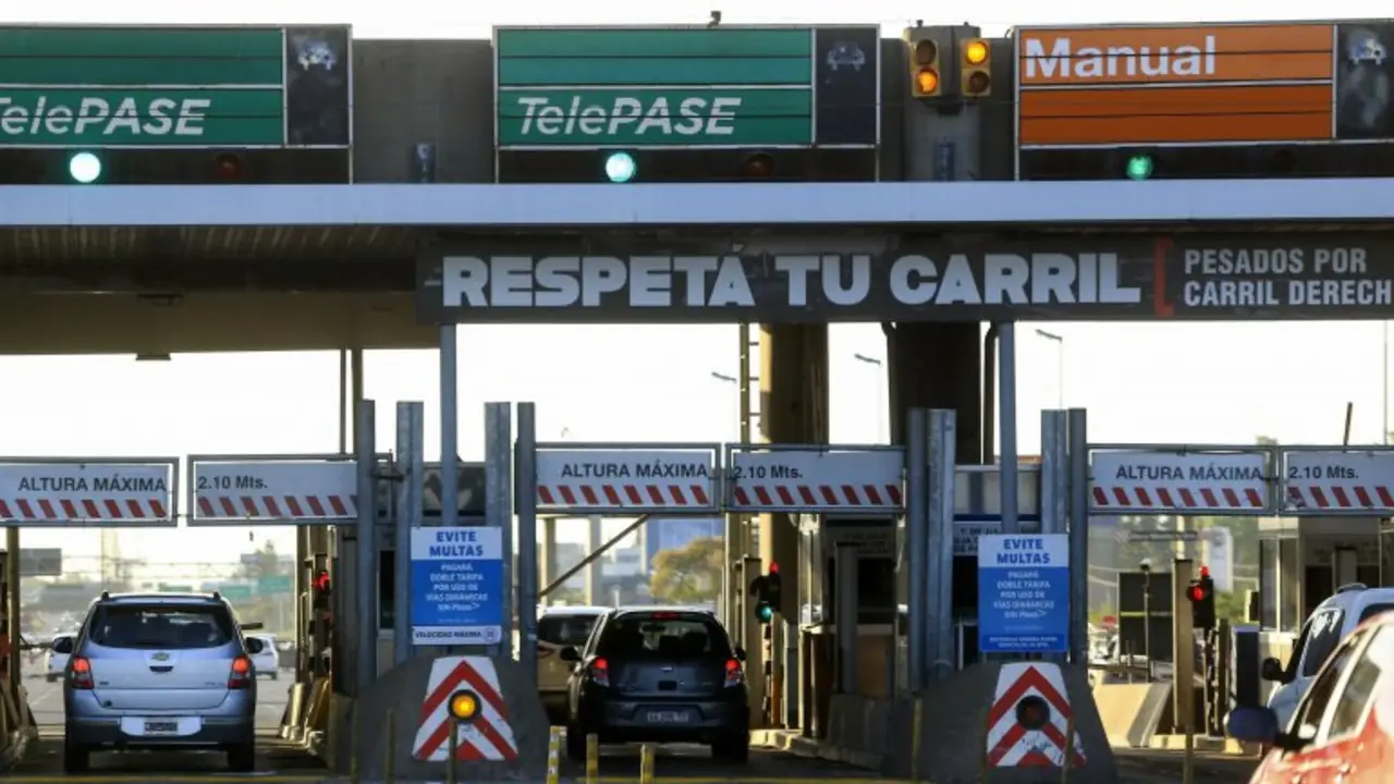 Peajes: empresas beneficiadas por Macri reclaman aumentar tarifas pese a precios especiales