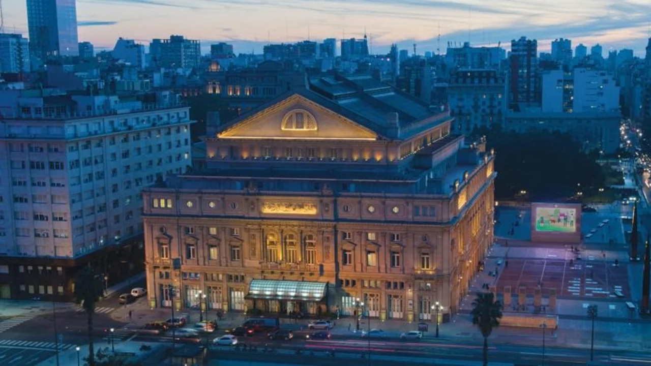 Empresa contratada del Teatro Colón violó el DNU en plena pandemia y despidió a 25 trabajadores