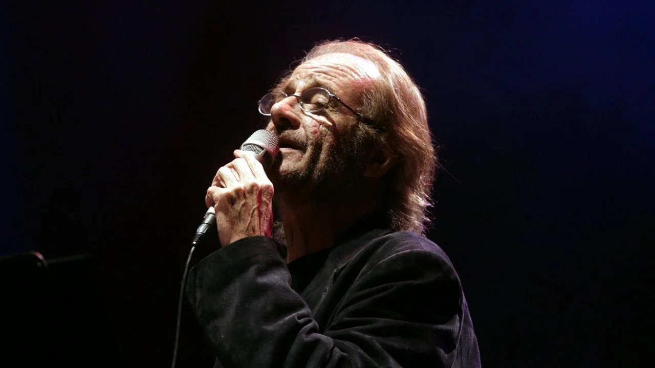 Murió el cantautor español Luis Eduardo Aute