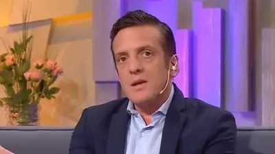 Bizarro momento: boliche violó la cuarentena y Mauro Szeta hizo una desopilante imitación Bizarro momento: boliche violó la cuarentena y Mauro Szeta hizo una desopilante imitación