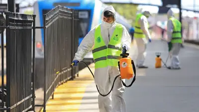 Harvard advierte que el distanciamiento social por coronavirus podría extenderse hasta 2022 Harvard advierte que el distanciamiento social por coronavirus podría extenderse hasta 2022