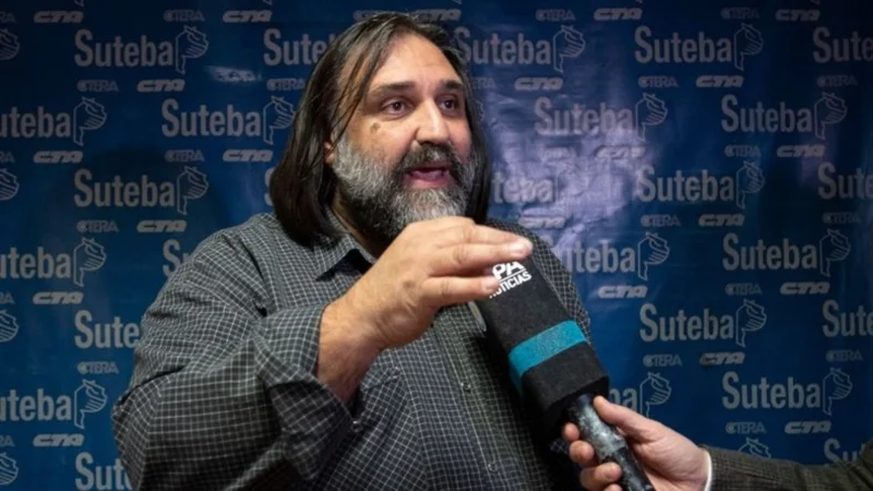 Emotivo video de docentes trabajando en cuarentena: "Donde está la escuela, está la Patria"