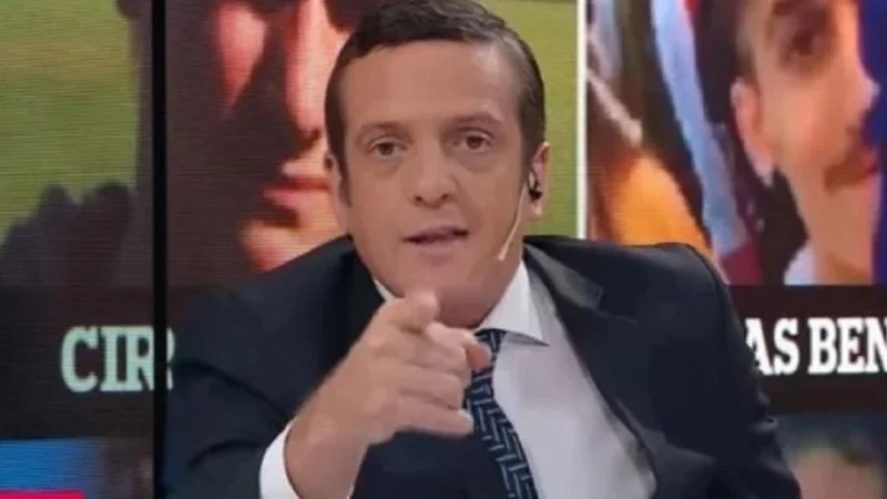 Insólito momento al aire: Mauro Szeta dijo malas palabras y sus compañeros no sabían dónde meterse