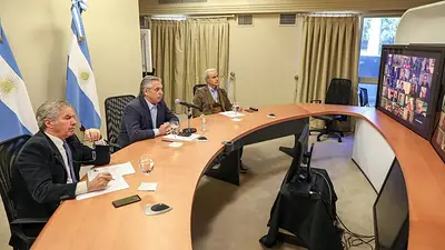 Alberto Fernández: "Una economía sin la gente es la nada misma" Alberto Fernández: "Una economía sin la gente es la nada misma"