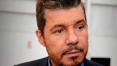 La Justicia investiga si Marcelo Tinelli usó un vuelo sanitario para que le lleven una valija La Justicia investiga si Marcelo Tinelli usó un vuelo sanitario para que le lleven una valija