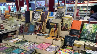 ¿Cómo comprar libros por internet en cuarentena? las librerías con tienda online y delivery ¿Cómo comprar libros por internet en cuarentena? las librerías con tienda online y delivery