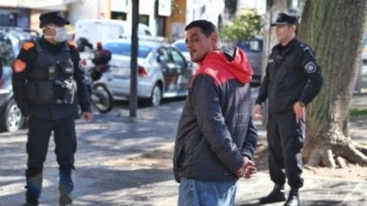 Detuvieron al famoso hincha de Newell's Kiko de Zona Sur por romper la cuarentena