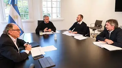 Impuesto a las grandes fortunas: Alberto Fernández se reunió con Máximo Kirchner, Martín Guzmán y Carlos Heller Impuesto a las grandes fortunas: Alberto Fernández se reunió con Máximo Kirchner, Martín Guzmán y Carlos Heller