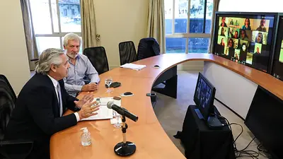 Alberto Fernández se reunió con legisladores porteños del Frente de Todos Alberto Fernández se reunió con legisladores porteños del Frente de Todos