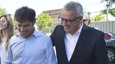 Zamora presentó a Kicillof un plan de apertura de industrias para la cuarentena administrada Zamora presentó a Kicillof un plan de apertura de industrias para la cuarentena administrada