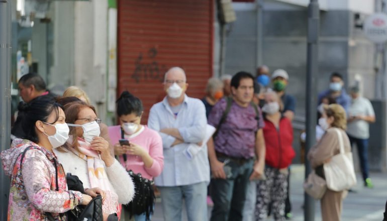 Córdoba: debuta el barbijo obligatorio con multas que llegan hasta los casi $ 6 millones