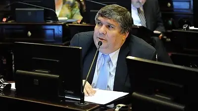 Mayans contra el banderazo por la expropiación de Vicentin: "Quieren esmerilar la figura del Presidente" Mayans contra el banderazo por la expropiación de Vicentin: "Quieren esmerilar la figura del Presidente"
