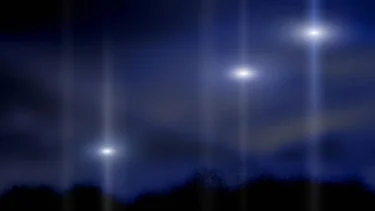 Develan el misterio de las luces en movimiento en el cielo