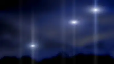 Revelan el misterio de las luces en movimiento en el cielo que alarmó a todos Revelan el misterio de las luces en movimiento en el cielo que alarmó a todos
