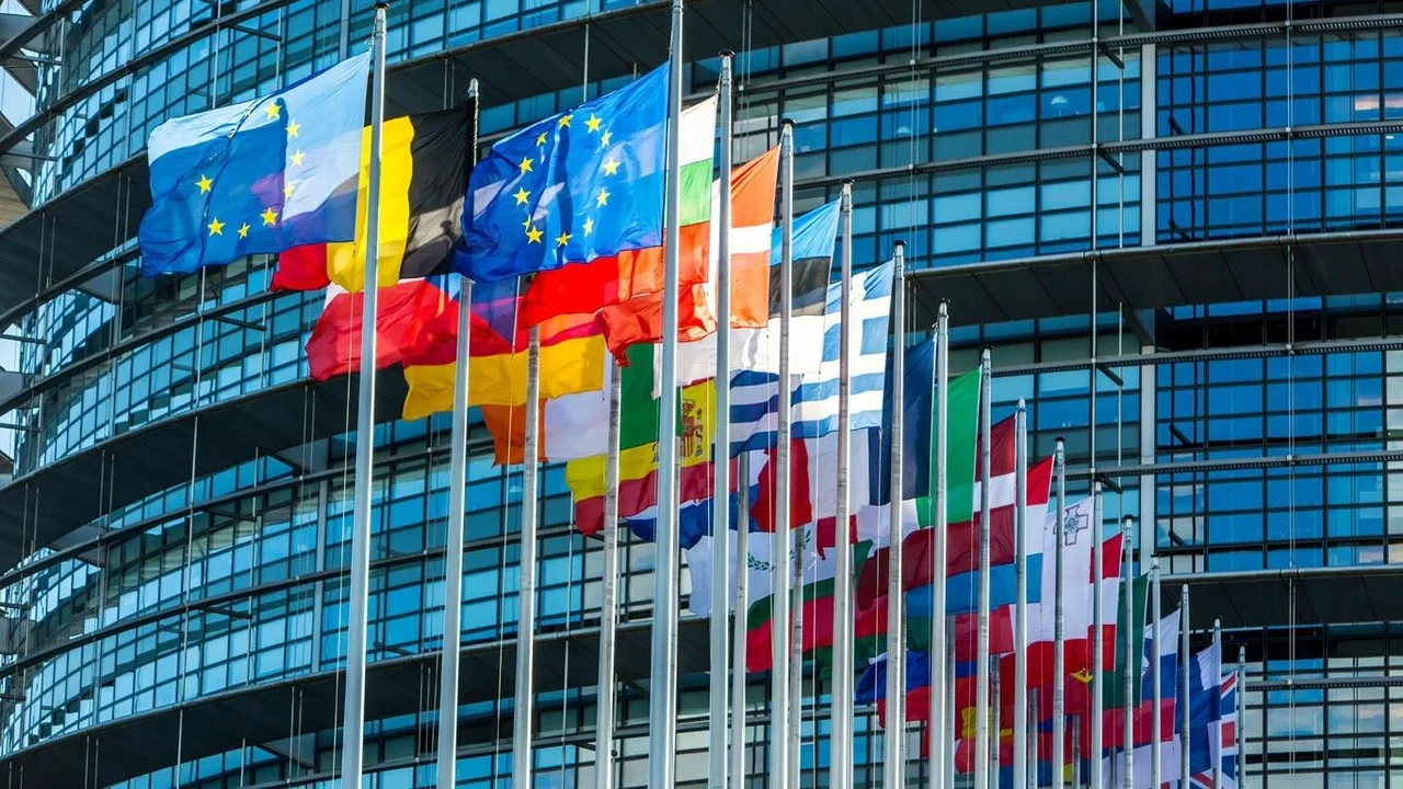 La Unión Europea distribuye fondos para paliar el impacto económico de la pandemia