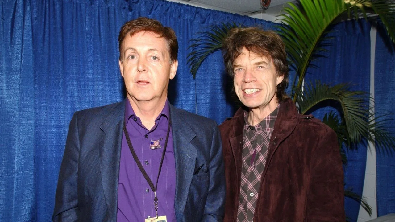 Mick Jagger le respondió fuerte a Paul McCartney y crece la tensión entre los Beatles y los Rolling Stones