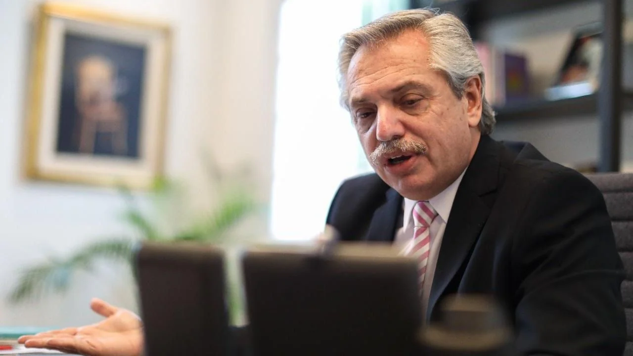 Dura respuesta de Alberto Fernández a periodistas y opositores macristas que acusan al Gobierno de querer liberar presos