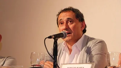 Sergio Sasia, líder de la Unión Ferrovaria, salió al cruce del acuerdo CGT - UIA Sergio Sasia, líder de la Unión Ferrovaria, salió al cruce del acuerdo CGT - UIA