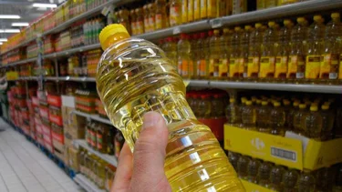 La ANMAT prohibió dos marcas de aceite: cuáles son