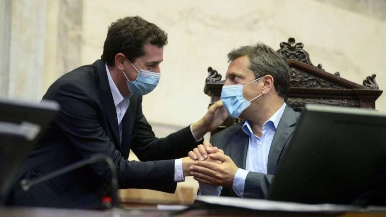 Wado de Pedro y Sergio Massa