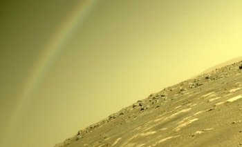 ¿Un arcoíris en Marte? La impactante foto que recibió la NASA | Fenómenos naturales