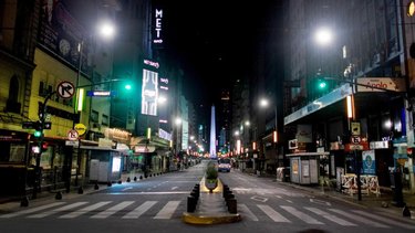 El Gobierno publicó el DNU que extiende las restricciones