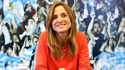 Tolosa Paz desarmó las fakes news de Geuna en TN por el plan de vacunación Tolosa Paz desarmó las fakes news de Geuna en TN por el plan de vacunación