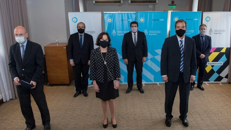 Soria firmó un acuerdo para acelerar las respuestas del Poder Judicial